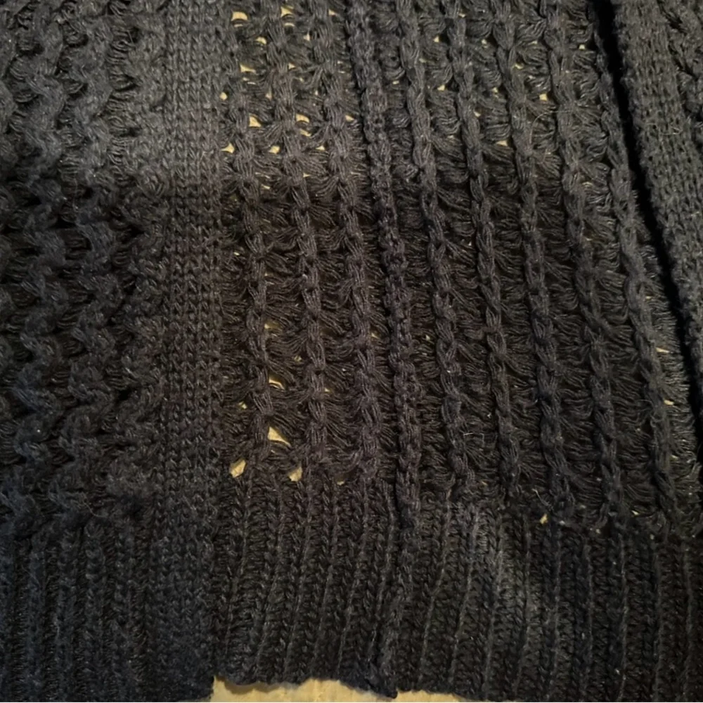 Forever 21 Deep Blue Textured Women’s Cardigan- size- medium. Great condition! - Picture 10 of 10